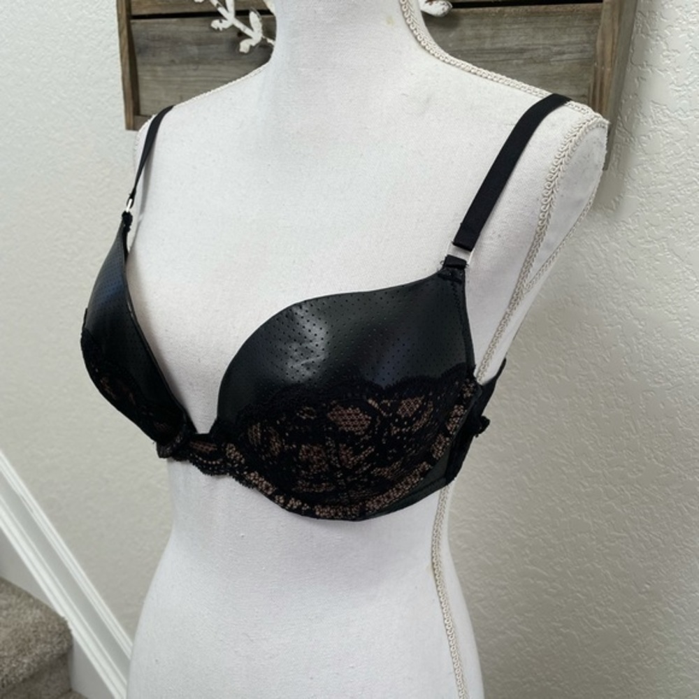 Victoria’s Secret black faux leather lace push up underwire bra 34D NWT
